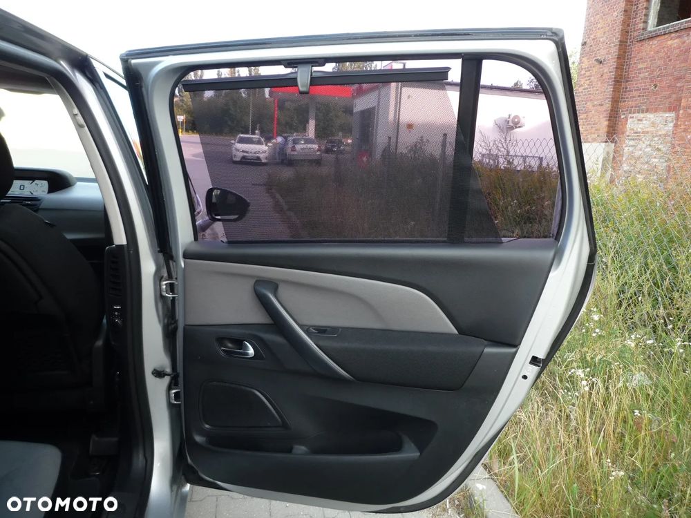 Citroën C4 Picasso BlueHDi 150 Business Class - 19