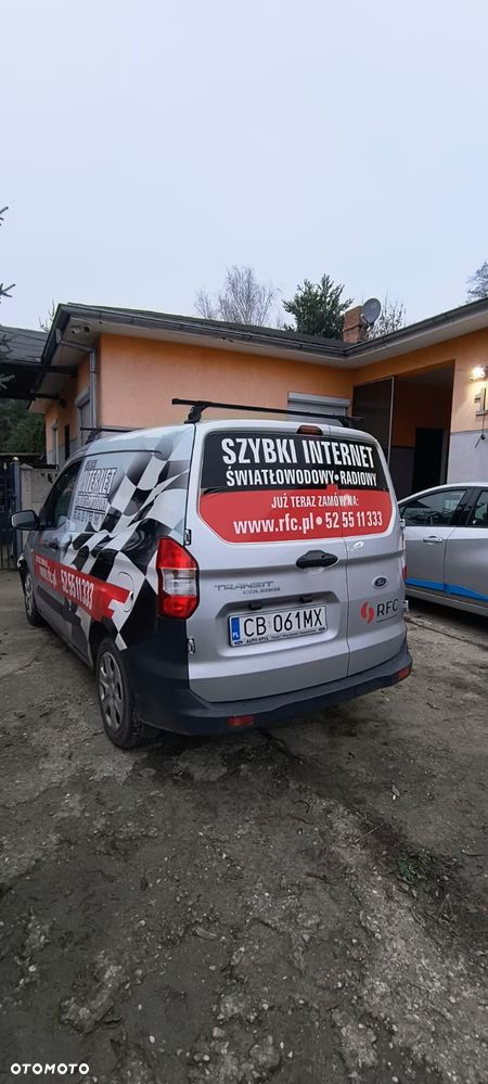 Ford Transit Courier - 7