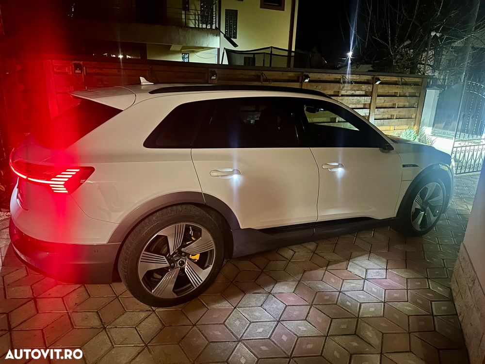Audi e-tron 55 quattro advanced - 31