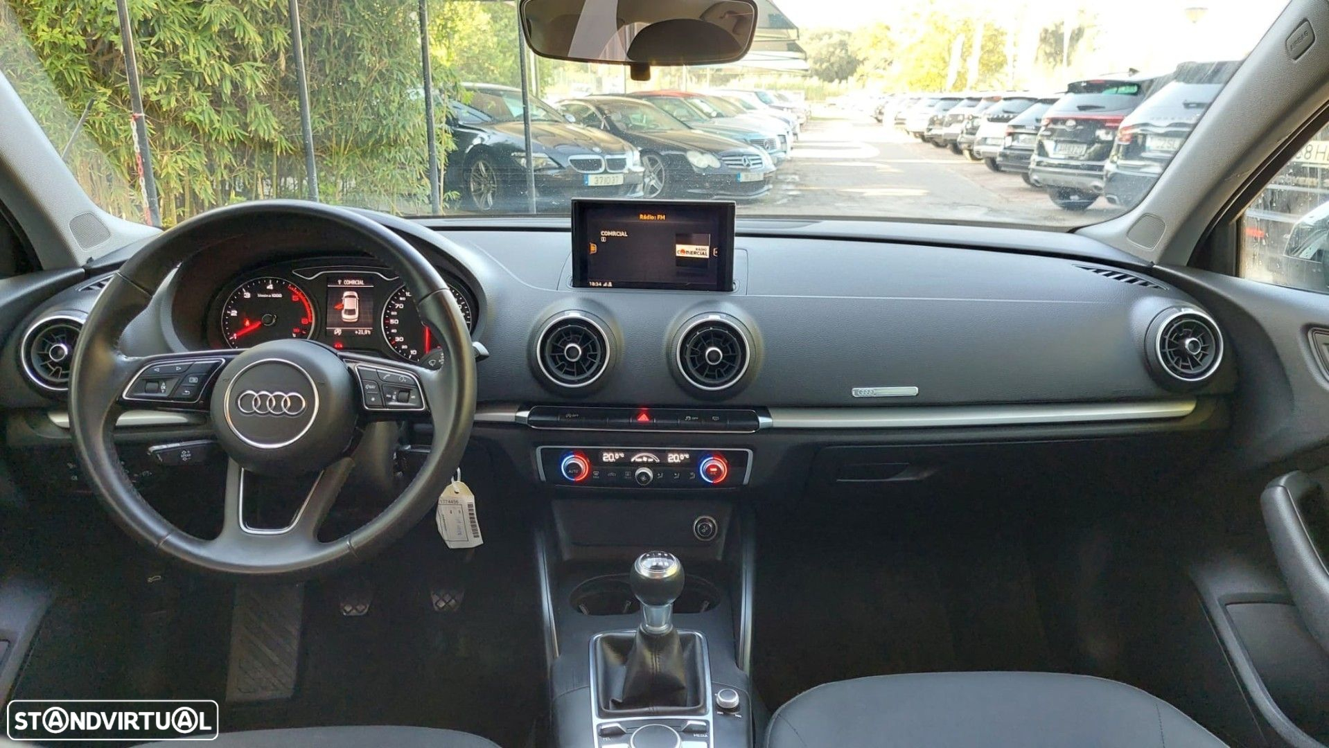 Audi A3 Limousine 30 TDI Design - 18