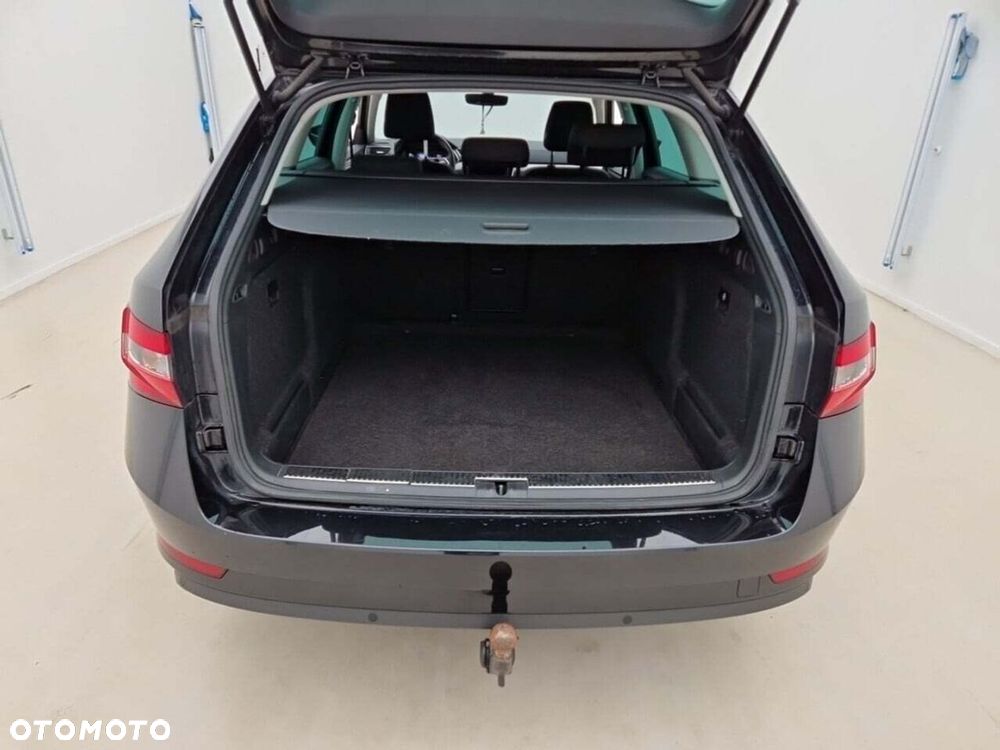 Skoda Superb 1.5 TSI ACT DSG Active - 12