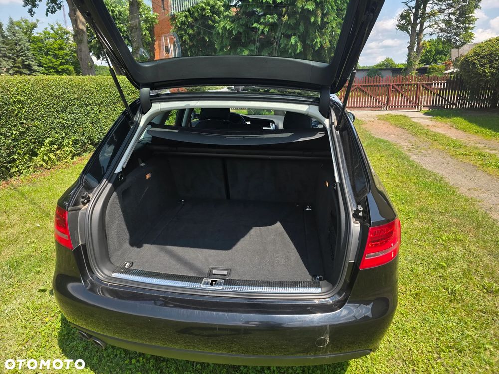 Audi A4 Avant 2.0 TDI - 10