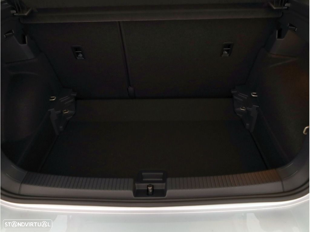 VW T-Cross 1.0 TSI Urban - 29