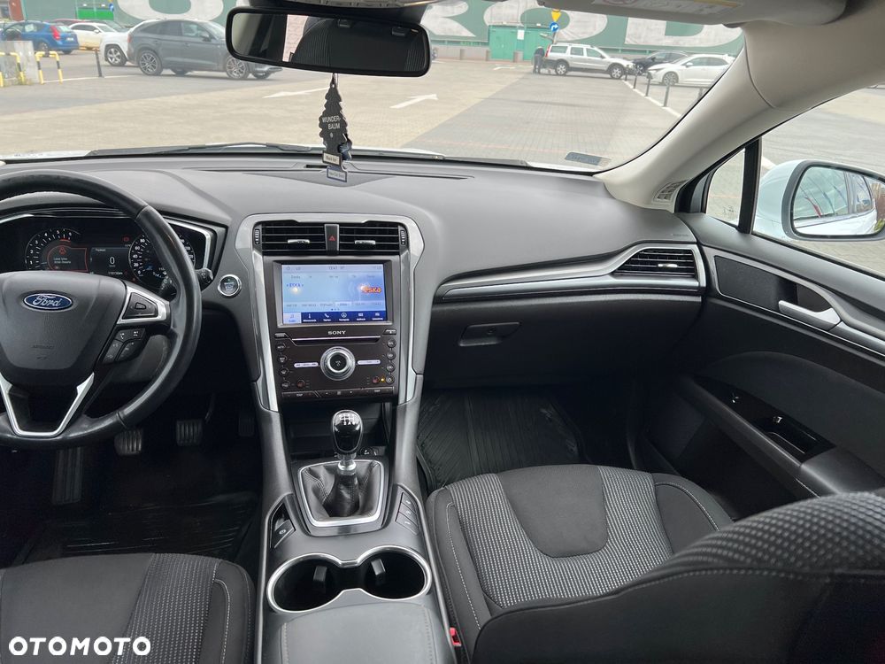 Ford Mondeo 2.0 EcoBlue Titanium - 9