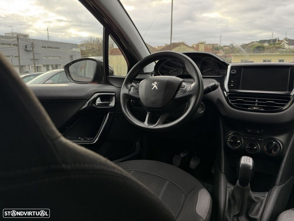 Peugeot 208 1.4 VTi Active - 8