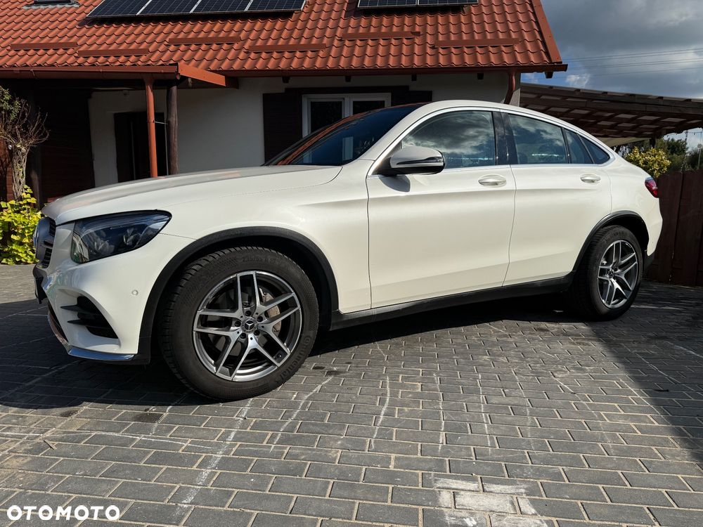 Mercedes-Benz GLC 300 4-Matic - 24