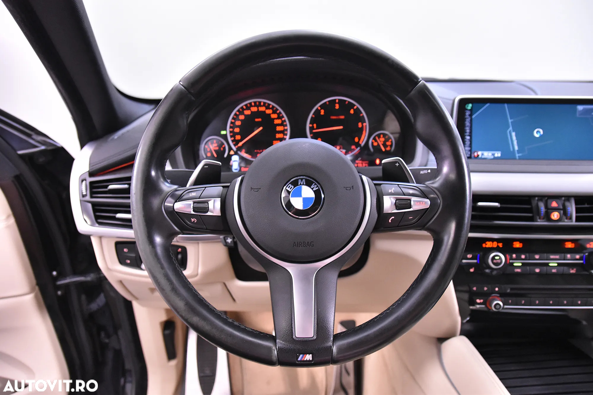 BMW X6 - 16