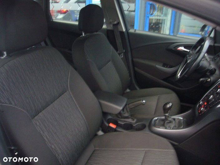 Opel Astra 1.6 CDTI Active - 19