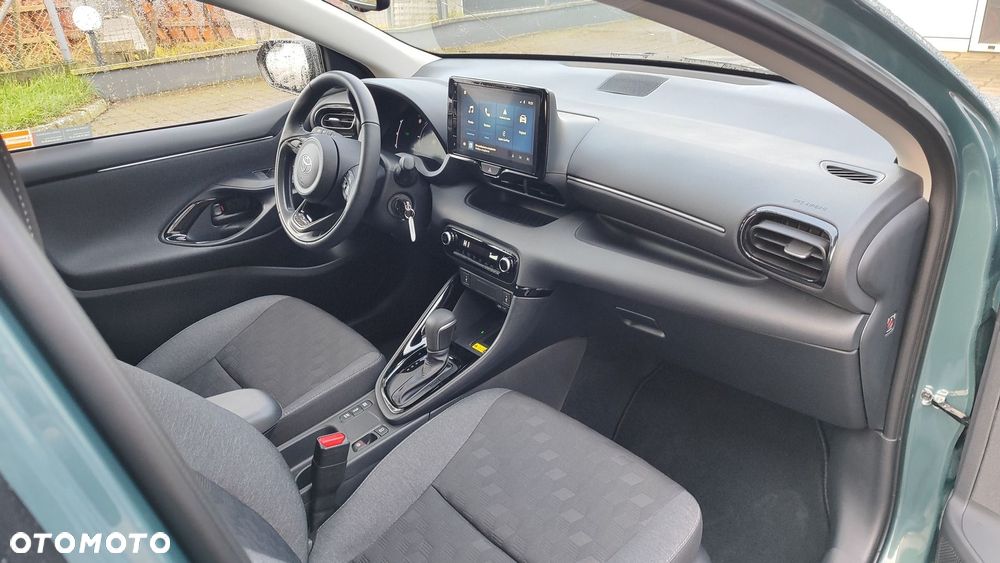 Toyota Yaris Hybrid 1.5 Style - 16