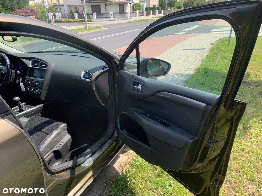 Citroën C4 1.6 HDi Exclusive - 28