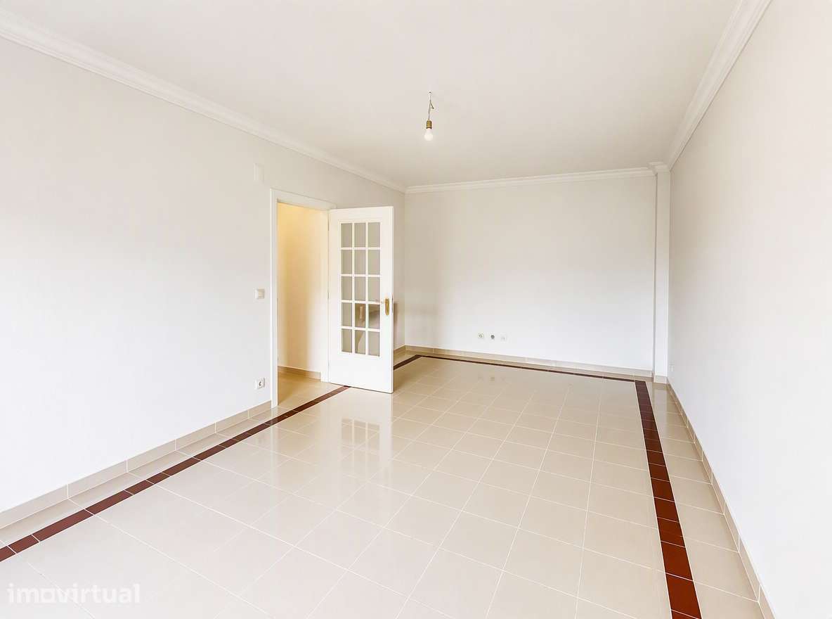 Apartamento T3 com Varanda e Arrecadação | Feijó - Grande imagem: 3/27