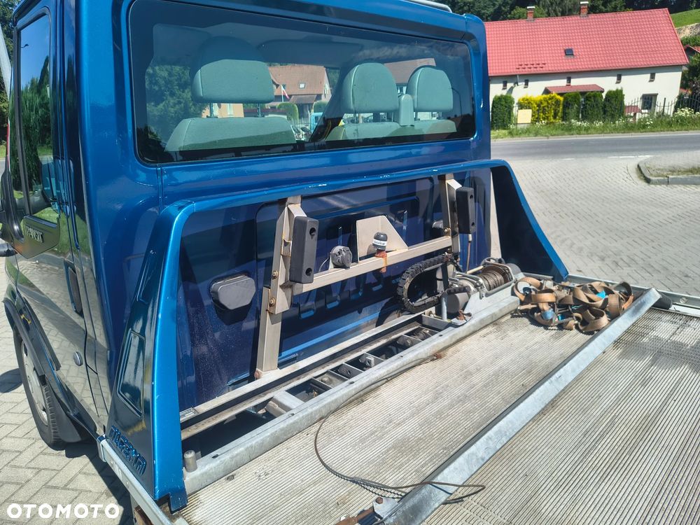 Ford Transit - 11