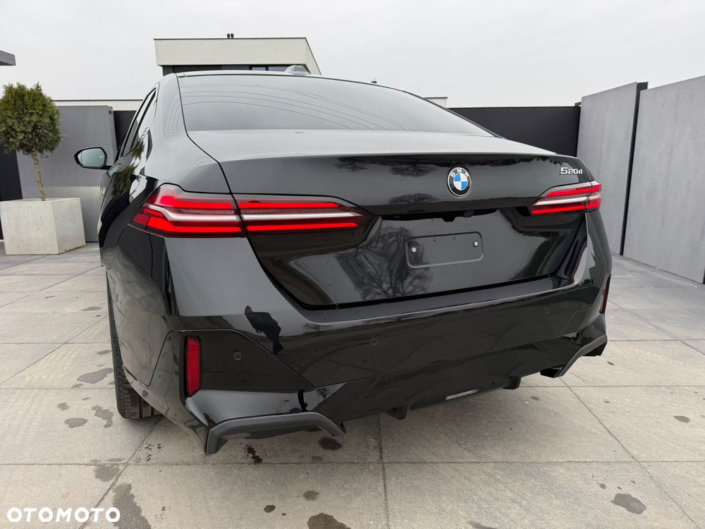 BMW Seria 5 520d - 20