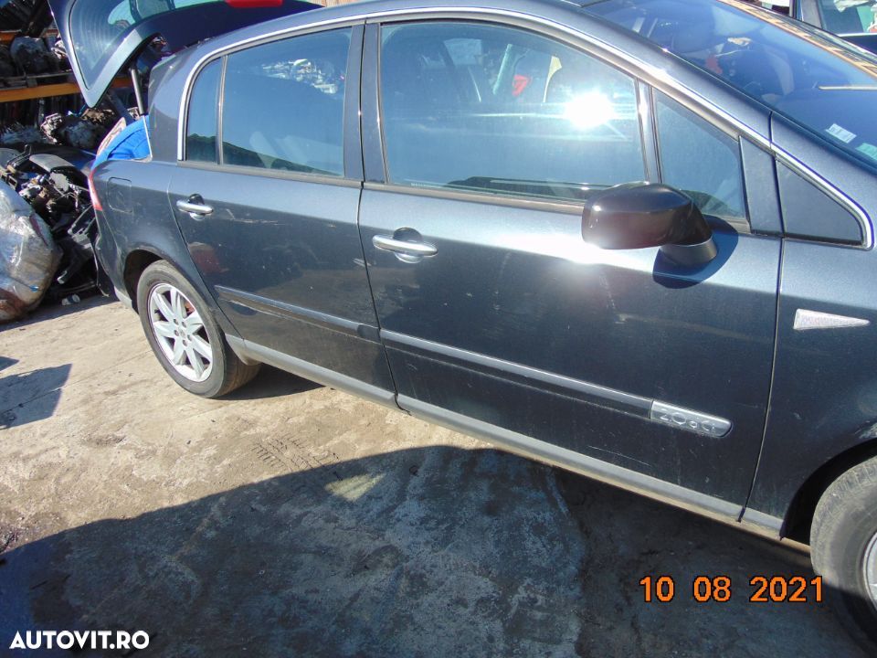 Usa renault Velsatis usi fata spate stanga dreapta dezmembrez velsatis 2.0dci m9r - 1