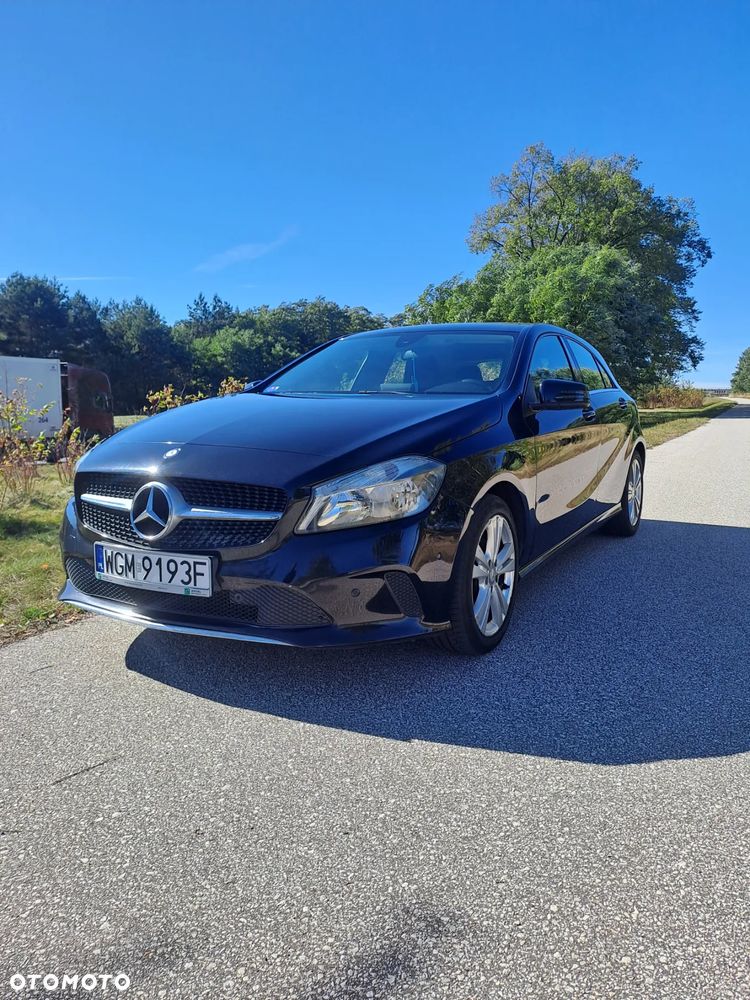 Mercedes-Benz Klasa A ver-220-4--matic - 2