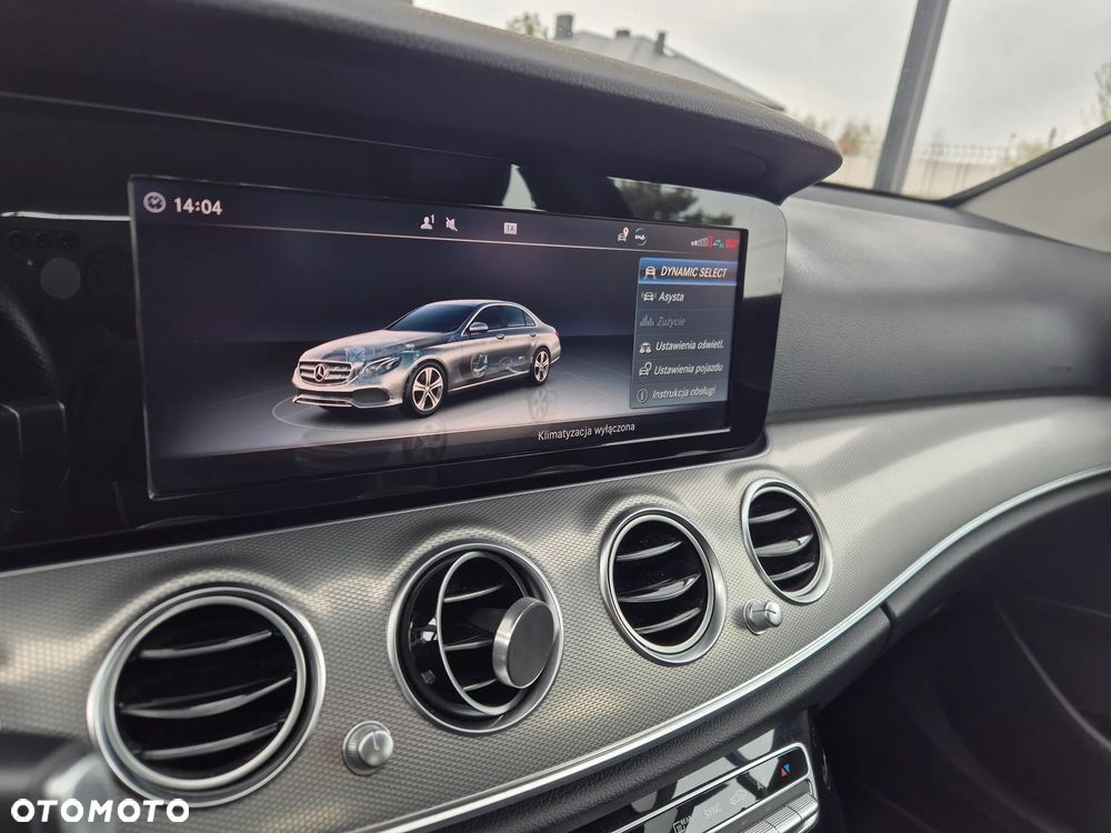 Mercedes-Benz Klasa E - 11