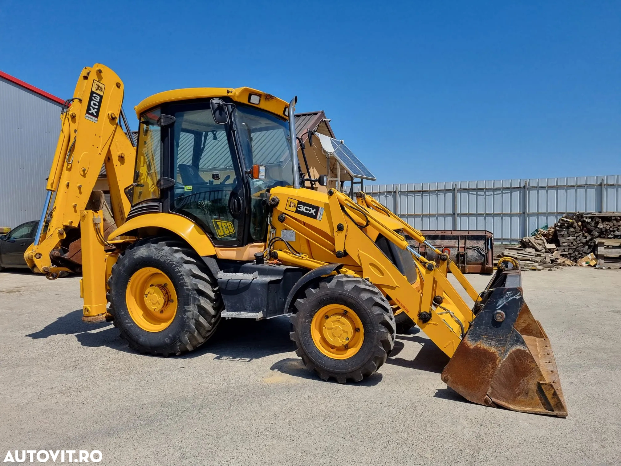 JCB 3CX - 8