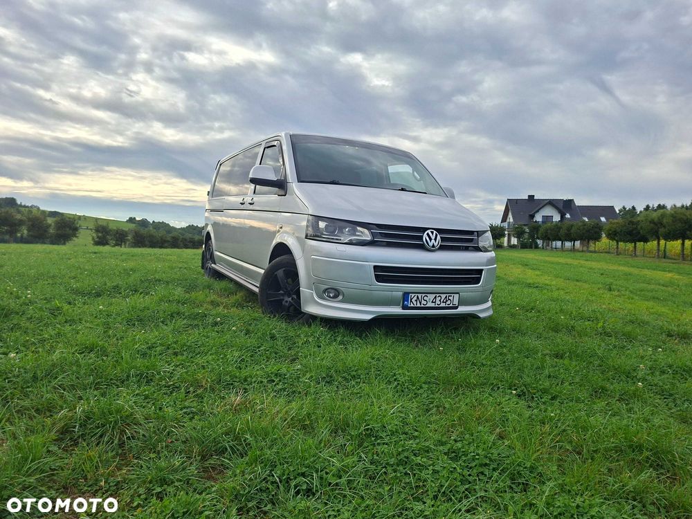 Volkswagen Transporter - 1