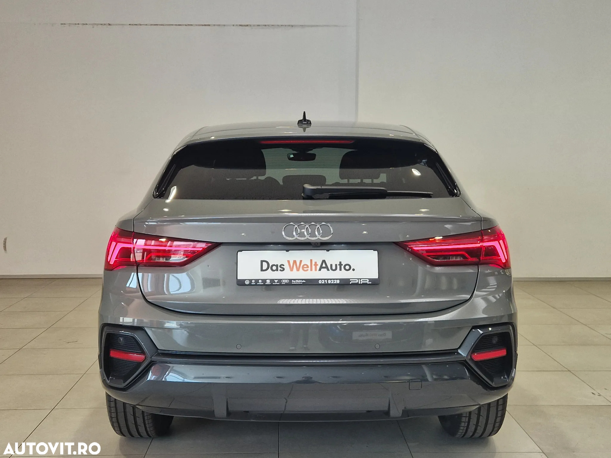 Audi Q3 1.5 35 TFSI S tronic - 8