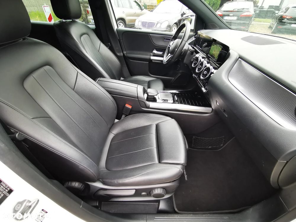 Mercedes-Benz Klasa B 180 d 7G-DCT Progressive - 14