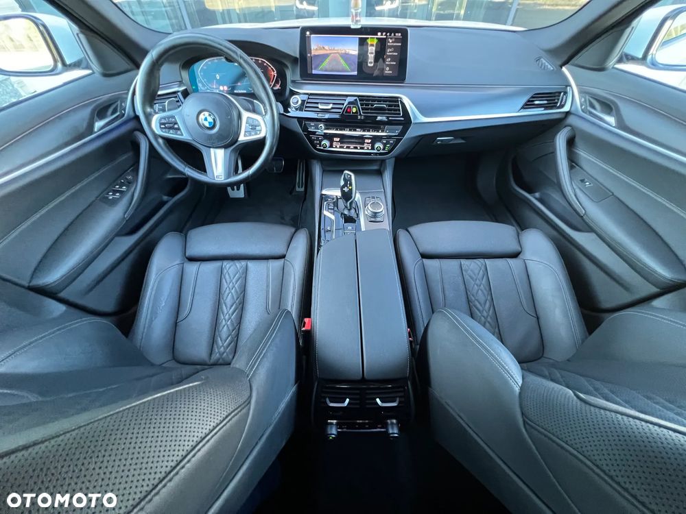 BMW Seria 5 530i xDrive mHEV M Sport sport - 33