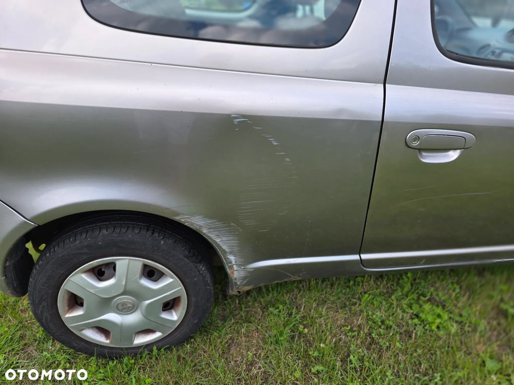 Toyota Yaris 1.4 D-4D - 6