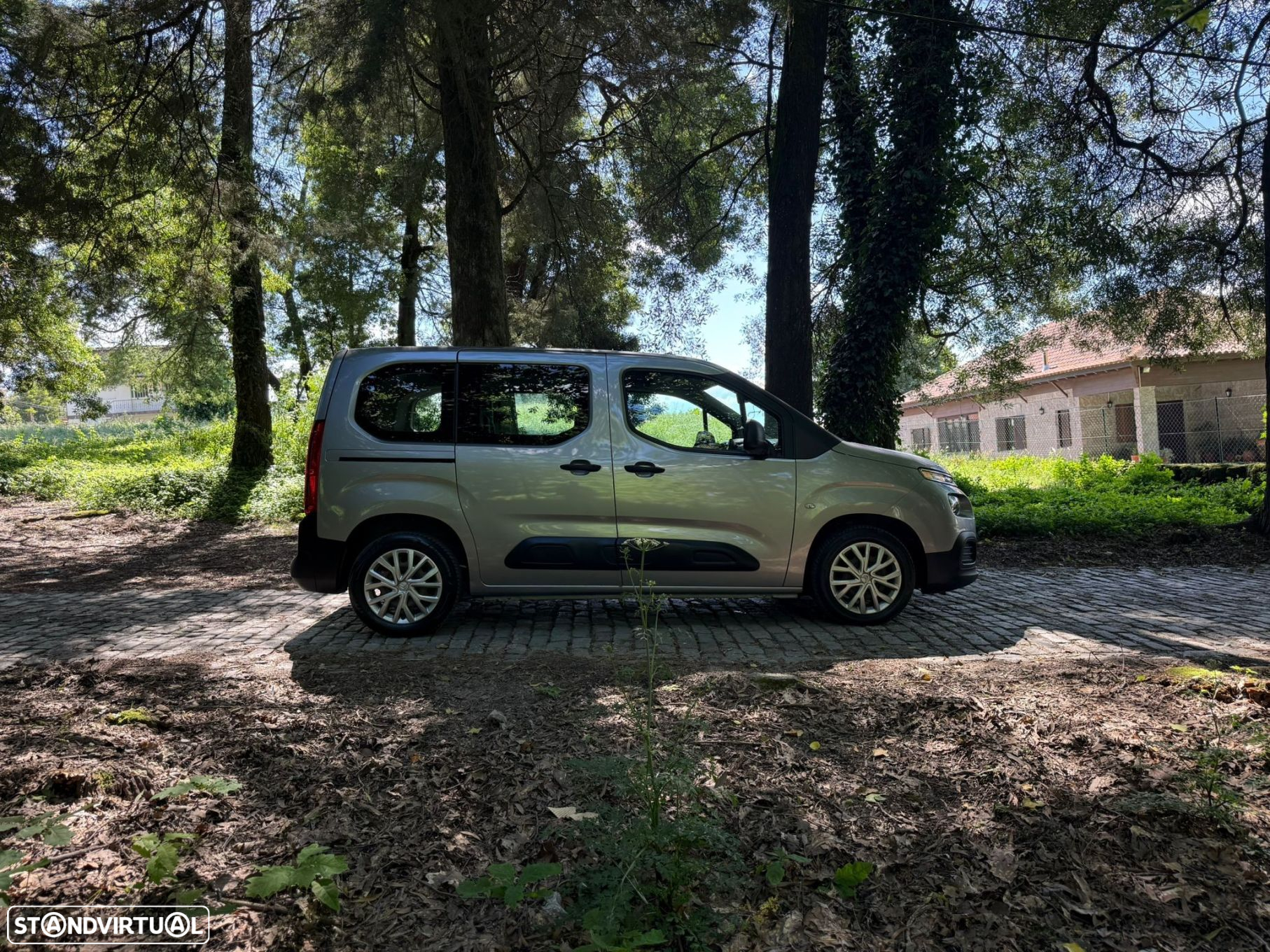 Citroën Berlingo 1.2 PureTech M Feel - 4