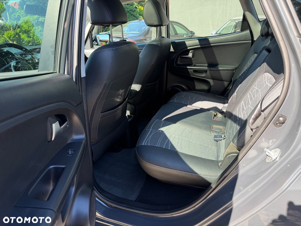 Kia Venga 1.6 CVVT Automatik Platinum Edition - 26