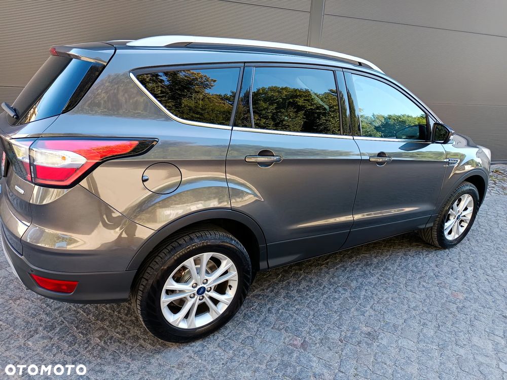 Ford Kuga 1.5 EcoBoost FWD Titanium Plus ASS - 23