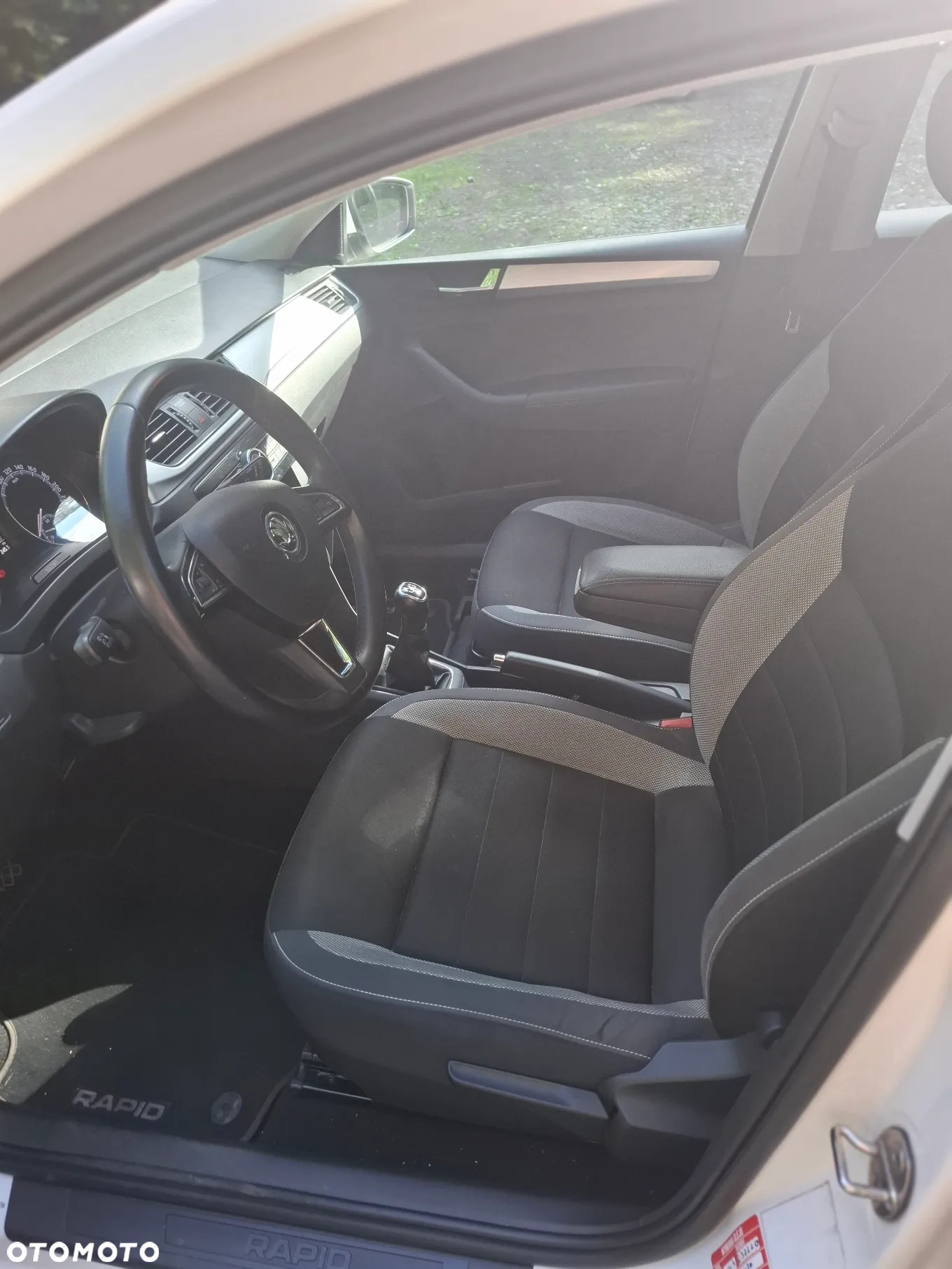 Skoda RAPID 1.4 TDI DPF Ambition - 10