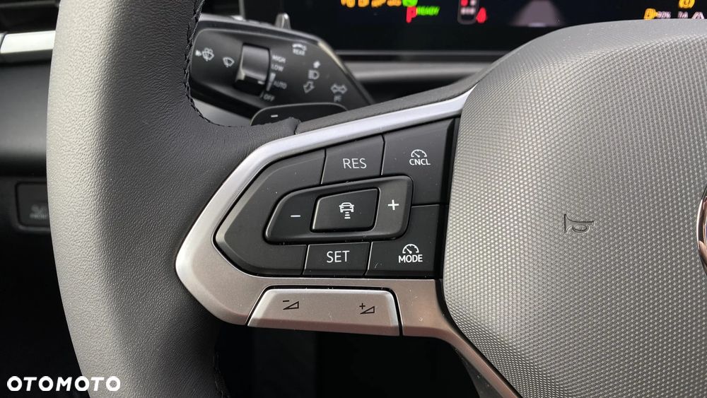 Volkswagen T-Roc 1.5 eTSI Style DSG - 9