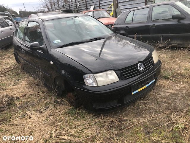 POLO III 6N LIFT 99-01 MASKA POKRYWA SILNIKA A1A1 - 2