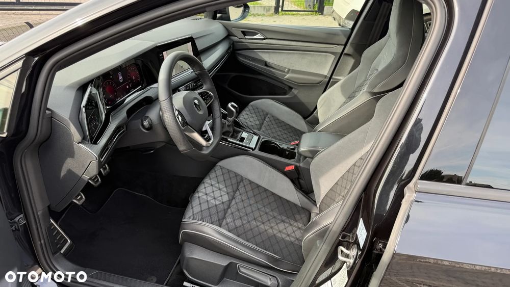 Volkswagen Golf 1.5 TSI OPF R-Line - 25