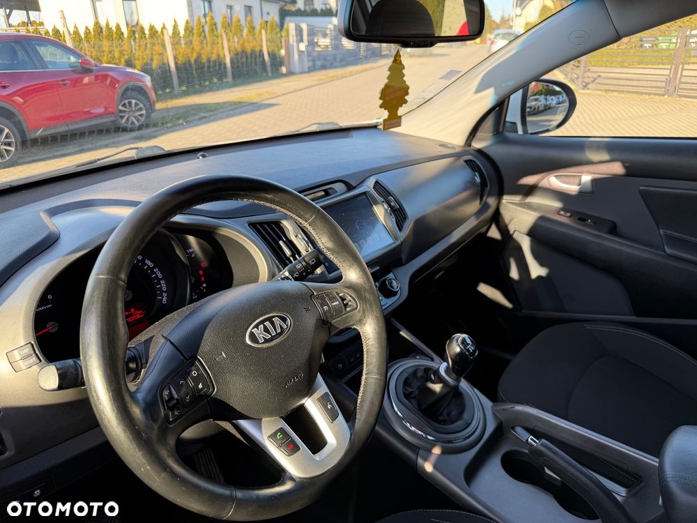 Kia Sportage 1.7 CRDI 2WD Spirit - 12