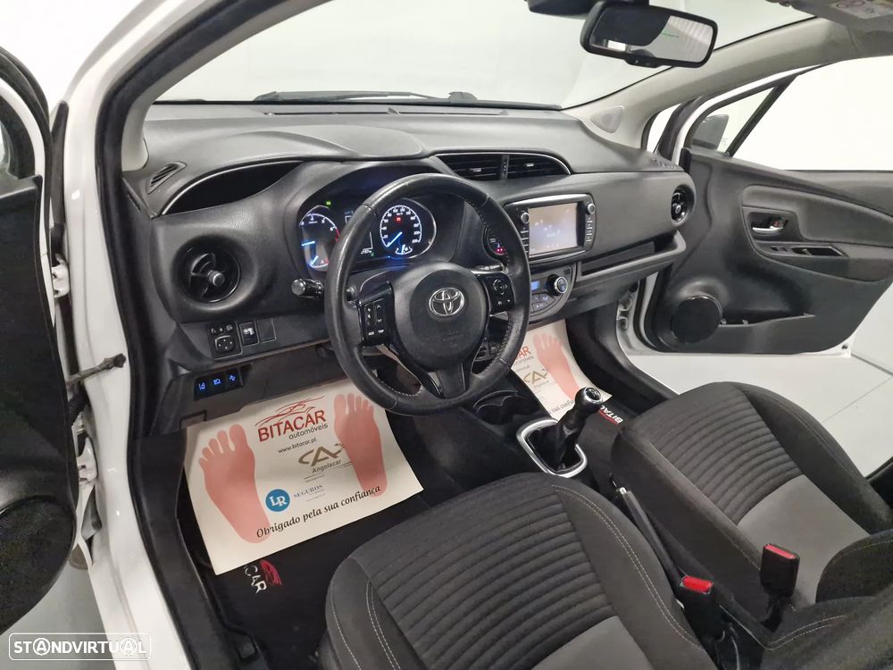 Toyota Yaris 1.0 VVT-i Comfort+P.Style - 29