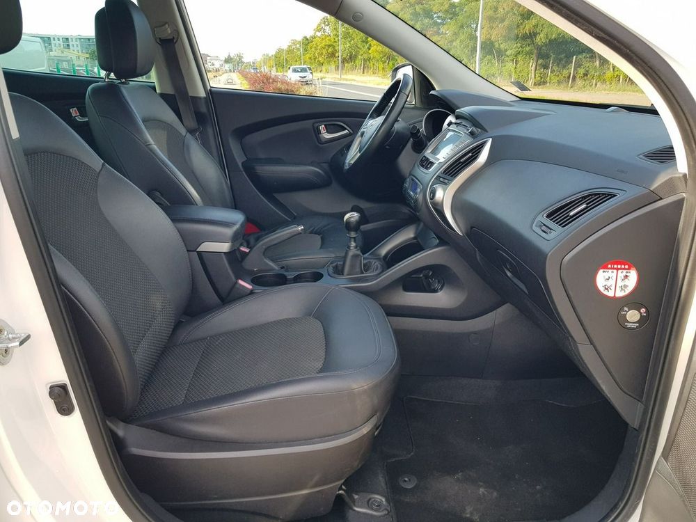 Hyundai ix35 1.7 CRDi Comfort 2WD - 18