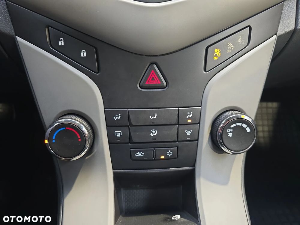 Chevrolet Cruze 2.0 VDCi Base - 21