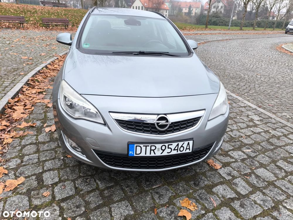 Opel Astra 1.4 T Enjoy - 1