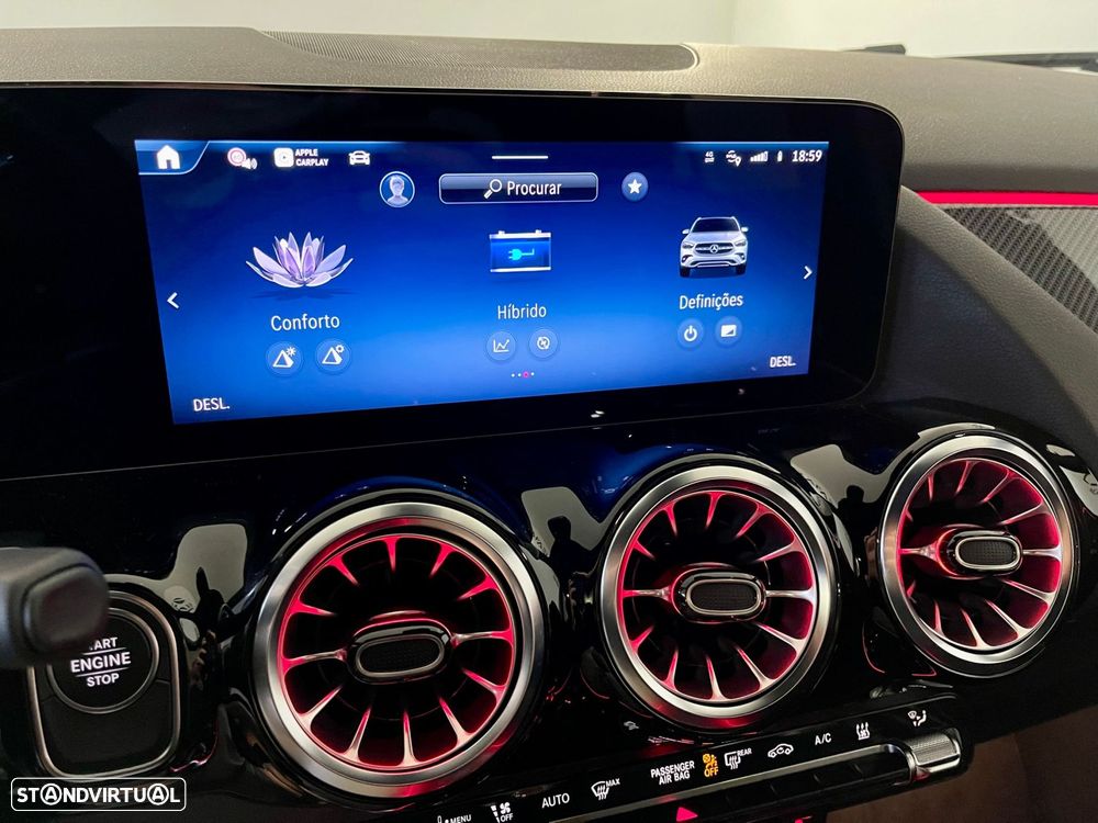 Mercedes-Benz GLA 250 e AMG Line - 25