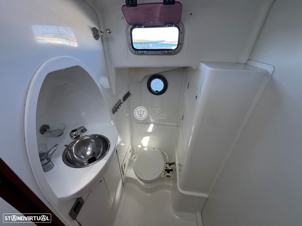 Beneteau Swift Trawler 42 - 18