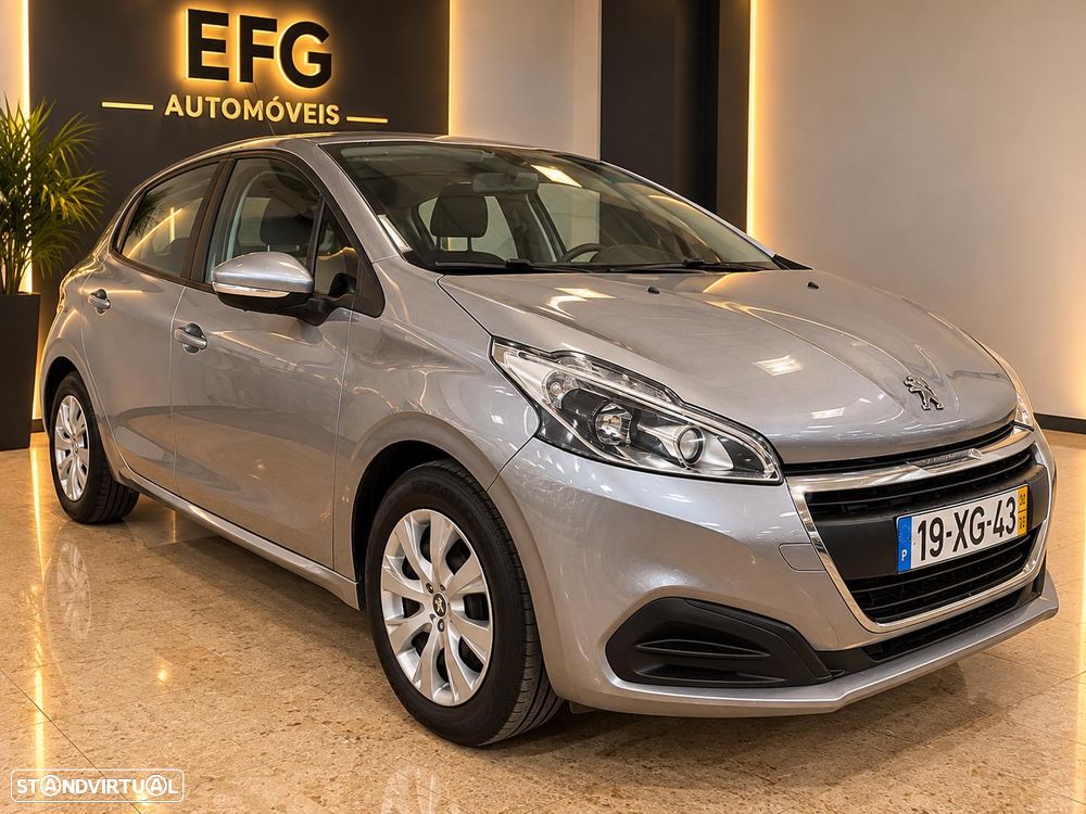Peugeot 208 - 3