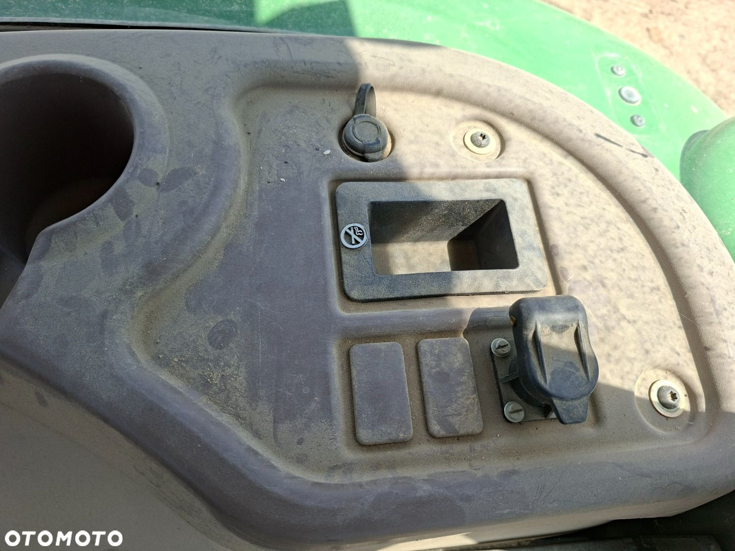 John Deere 5075E 4X4 - 18