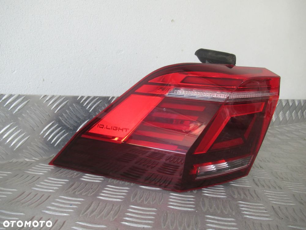 LAMPA TYLNA TYŁ PRAWA LEWA VW TIGUAN II 2 LIFT IQ.LIGHT 5NA 2020- - 21