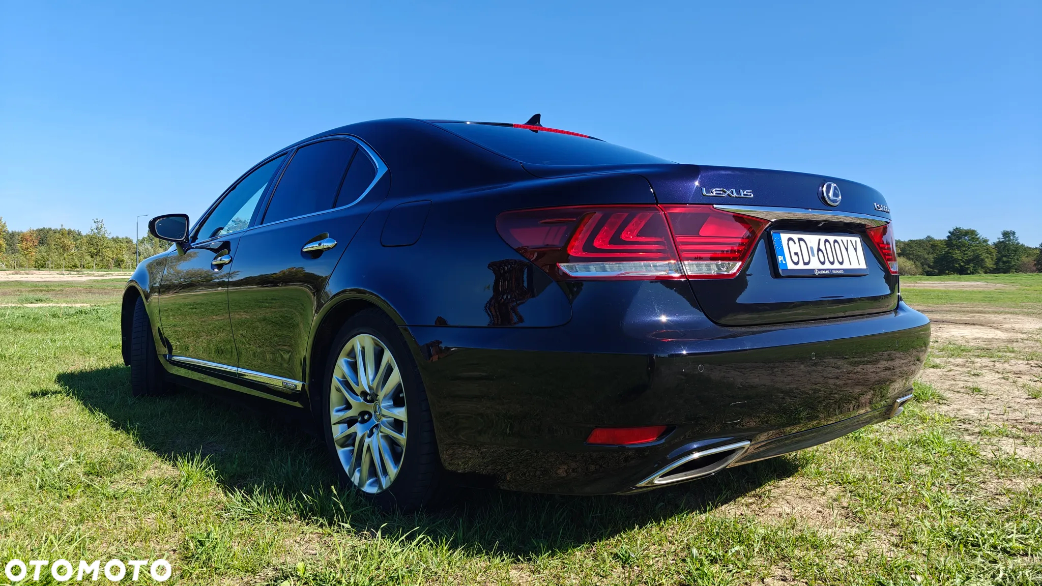 Lexus LS - 4