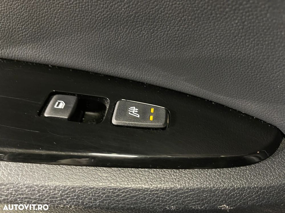 Kia Sportage 1.6 DSL MHEV 7DCT HP 4x2 Style - 23