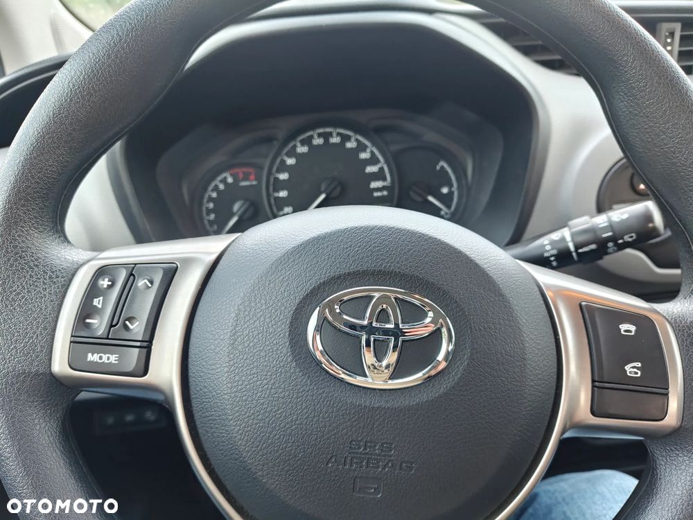 Toyota Yaris 1.0 Active - 18