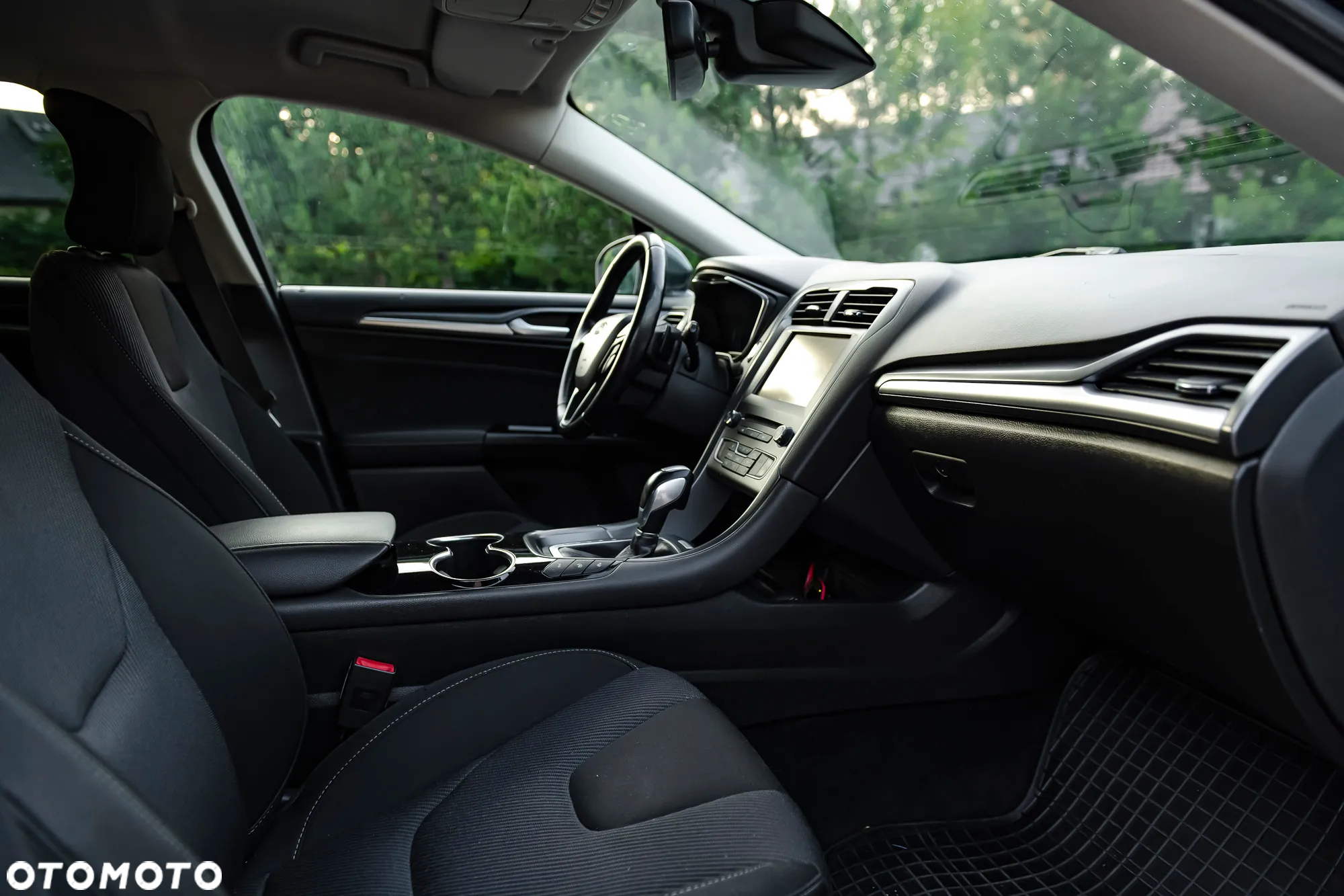 Ford Mondeo 2.0 TDCi Titanium PowerShift - 8