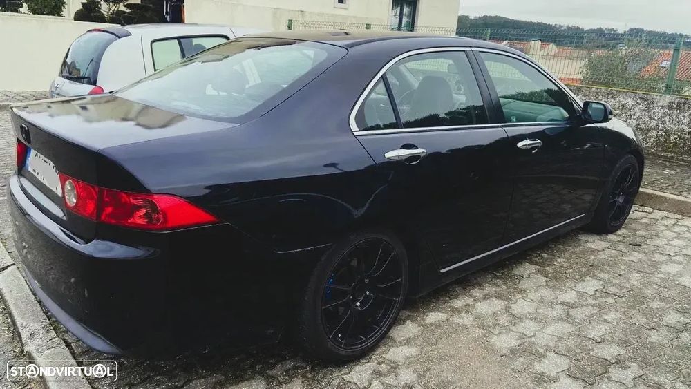 Honda Accord 2.2 i-CTDi Executive - 1