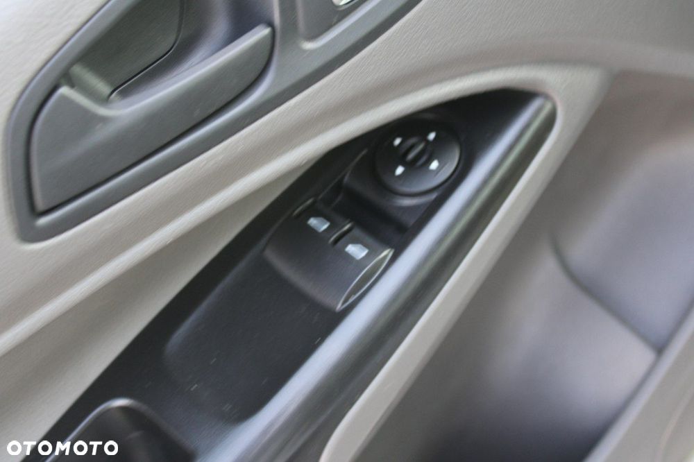 Ford Transit Connect - 22