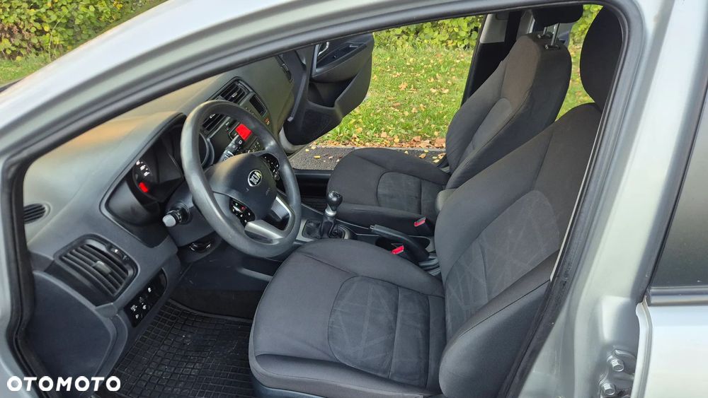 Kia Rio 2014 photo 5